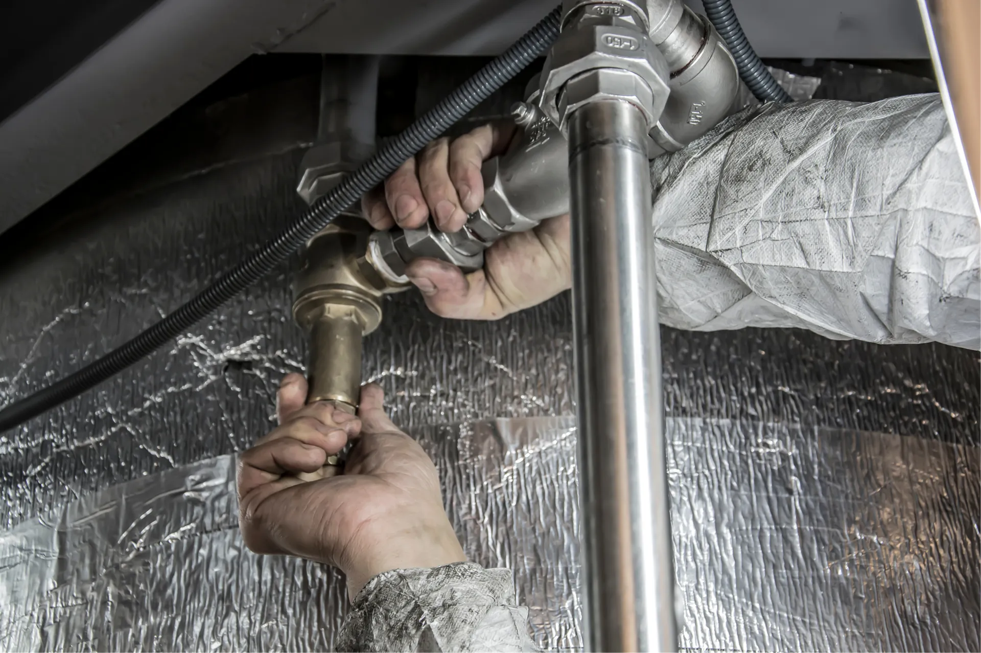 leak repair services in rogers